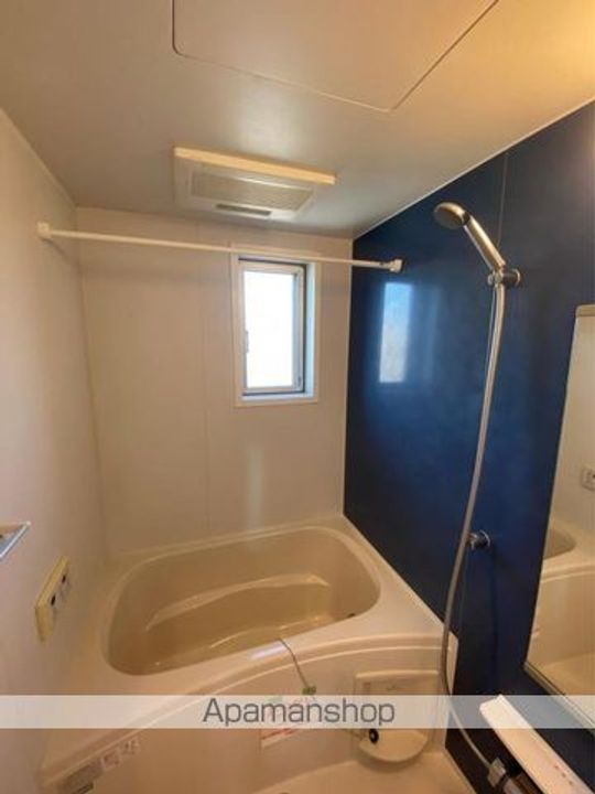 香川県高松市小村町の賃貸アパートの風呂