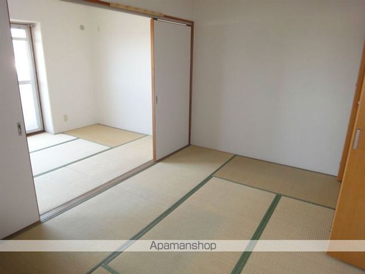ロゼ3の居間