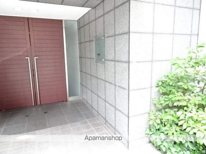 アイステージ十日市の外観