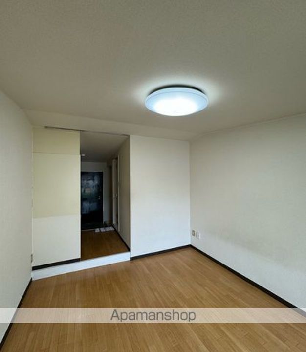 大阪府堺市北区中百舌鳥町1丁の賃貸マンションの内装