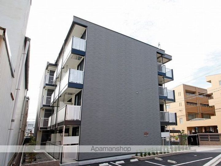 レオパレスセントラルアイの外観