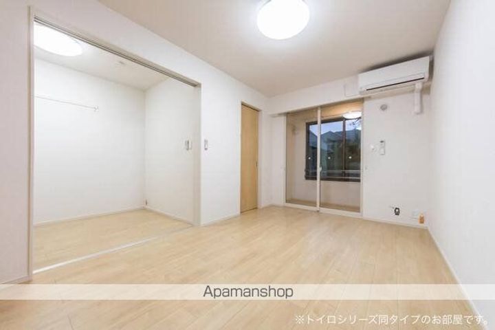 グラースの居間