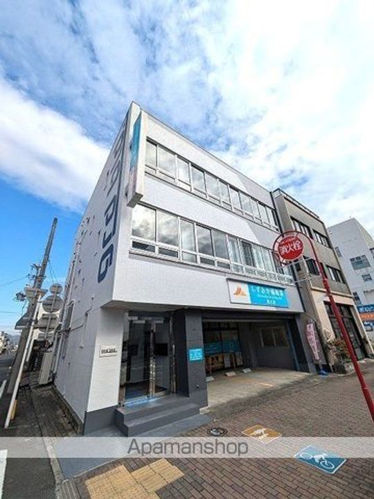 GRD BLD.(グラデビル)302の外観