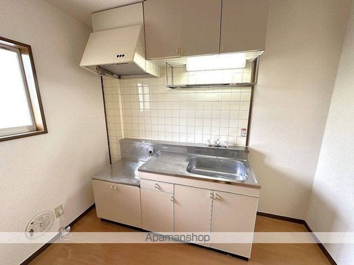 コスモスハイツⅢ103のキッチン