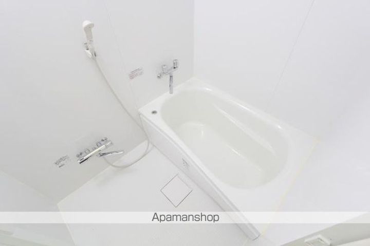 香川県高松市松縄町の賃貸マンションの風呂