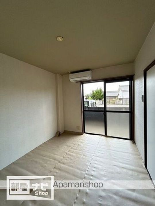 フォブール本大の内装