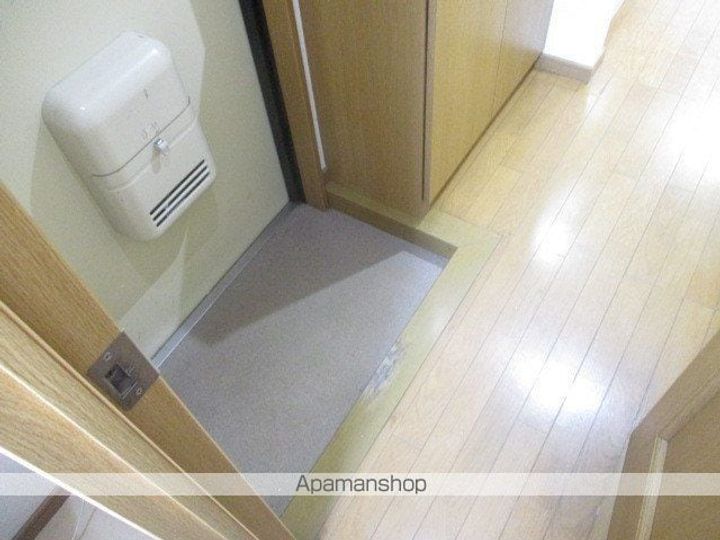 アカツキパレスの玄関