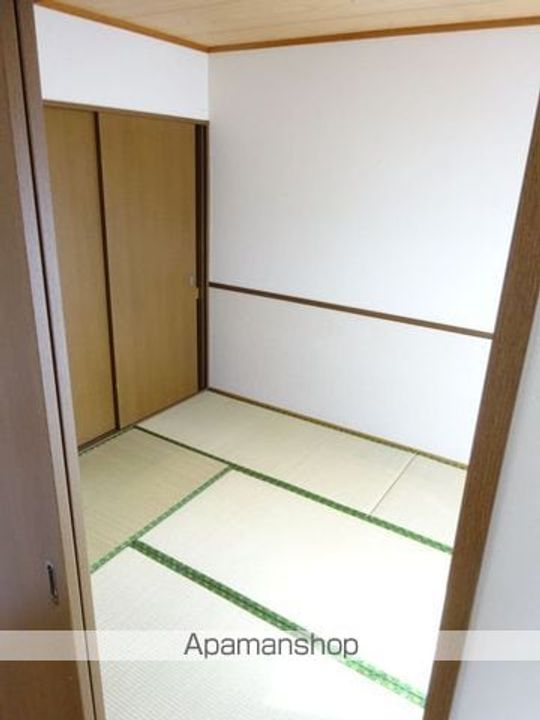 メゾン旭ヶ丘205の内装