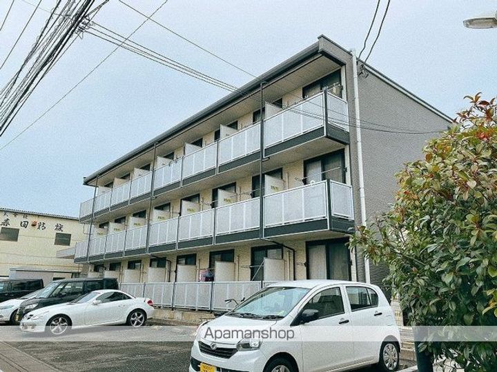 レオパレスアビタシオンの外観