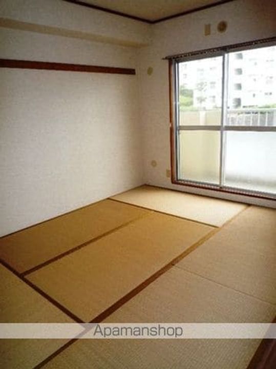 湘南カワマヒルズの居間