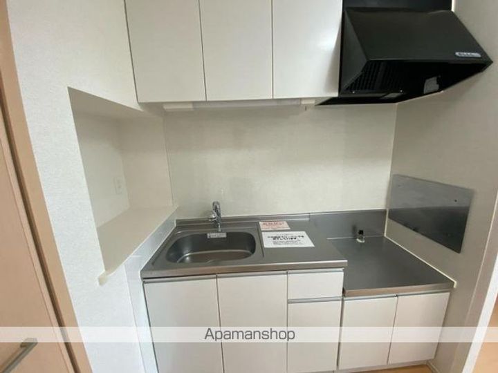 香川県高松市香西東町の賃貸アパートのキッチン