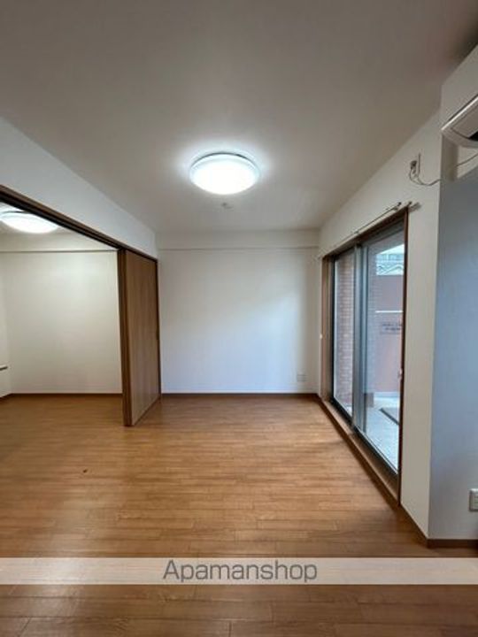 コーポミナミの居間