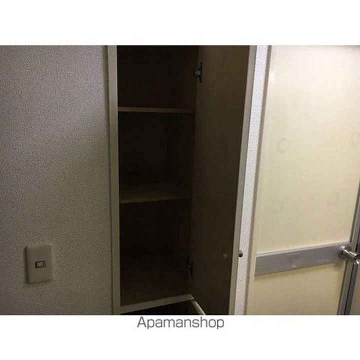 リーセントパレス神木本町の内装