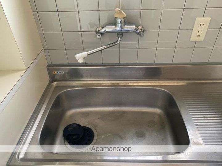 香川県さぬき市志度の賃貸アパートの内装