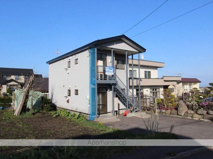北海道網走市駒場南3丁目の賃貸アパートの外観