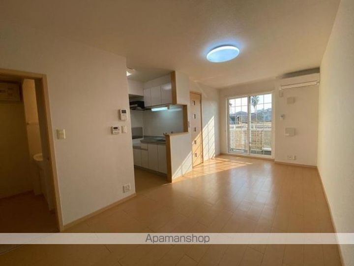 香川県高松市香西東町の賃貸アパートの内装