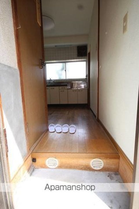 大阪府豊中市螢池南町2丁目(一戸建)の賃貸物件の玄関