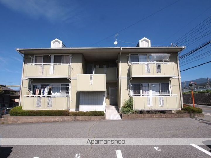 グラース関102の外観