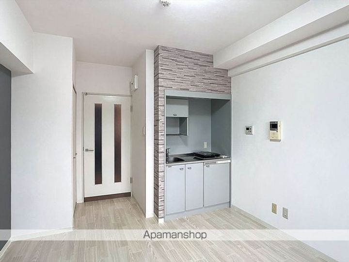 ダイアパレス弓之町402の内装