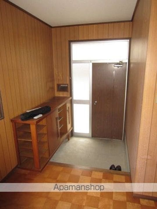 長野県長野市桐原1丁目(一戸建)の賃貸物件の玄関