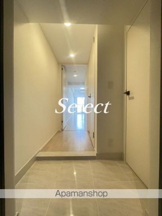 WORVE横浜伊勢佐木町の玄関