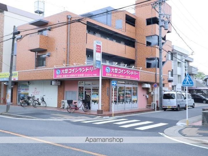 コートバスクの周辺