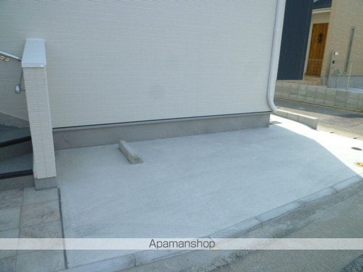 CB和白オーシャンアクアのその他画像