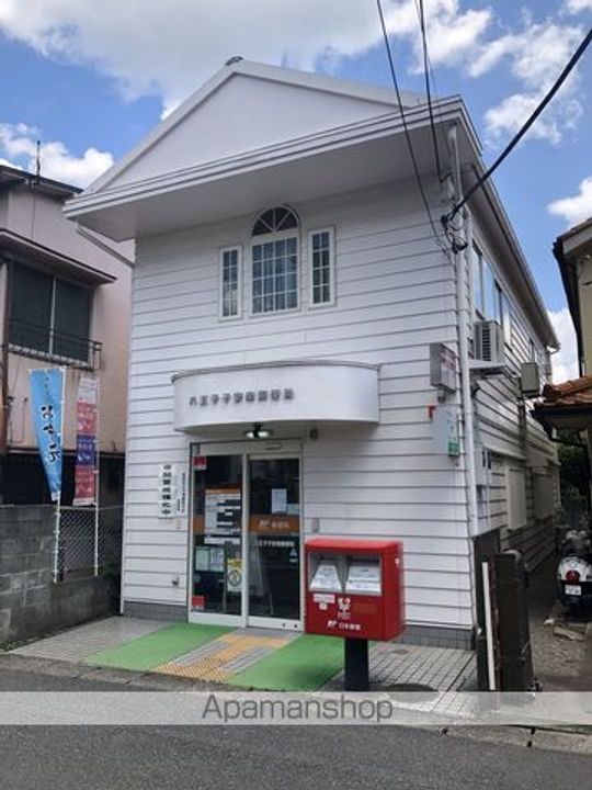 カーサ・ザ・エンコスタの周辺