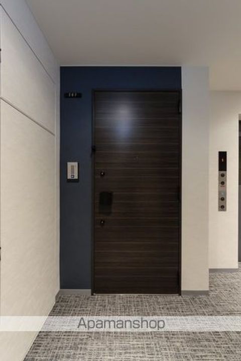 東京都練馬区桜台3丁目の賃貸マンションの玄関