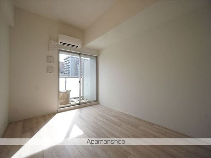 愛知県名古屋市中区新栄1丁目の賃貸マンションの内装