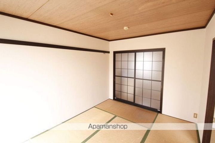 COSMOS N&T 1 A棟の内装