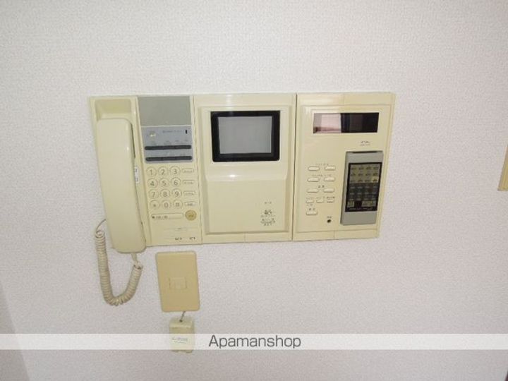 シャルマンフジ東岸和田弐番館106の内装