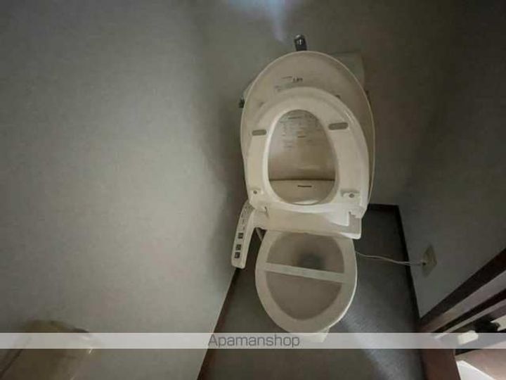 ロイヤルシャトー今泉Bの内装