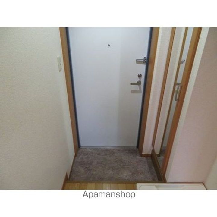 東京都豊島区池袋本町1丁目の賃貸マンションの内装