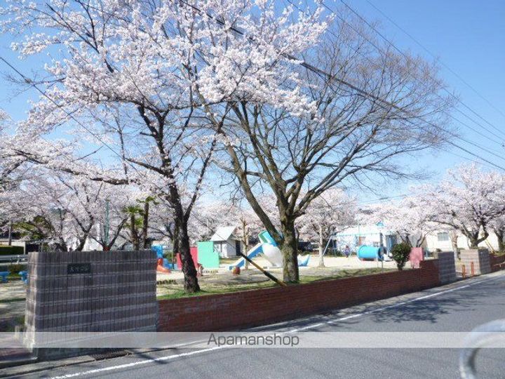 コーポ加藤Ⅲの周辺
