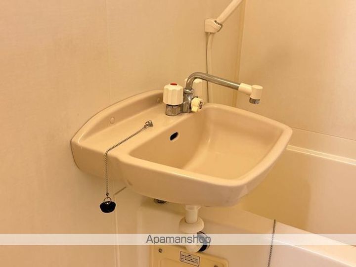 レオパレスラポールのその他画像