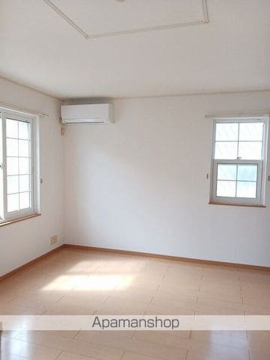 シャンテ・フルールの居間