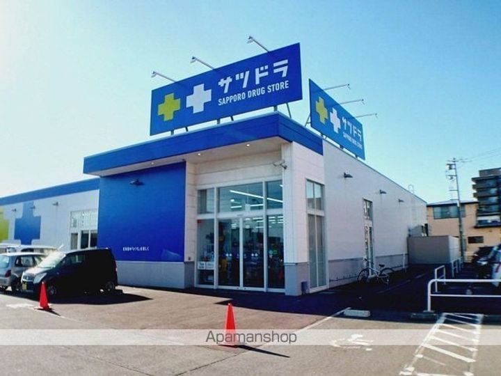 プルーズ・中道の周辺