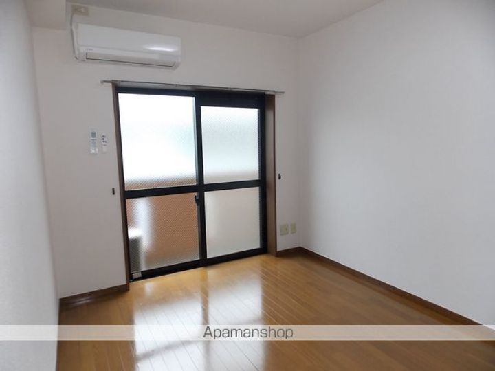 愛知県犬山市松本町3丁目の賃貸マンションの内装