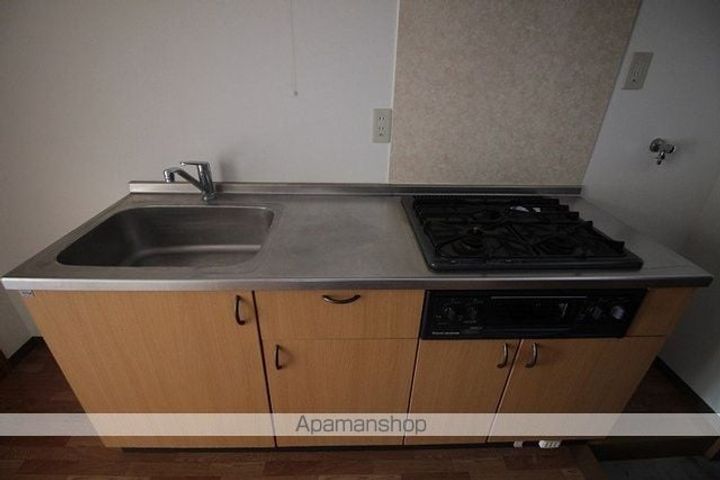 ハイツ原202のキッチン