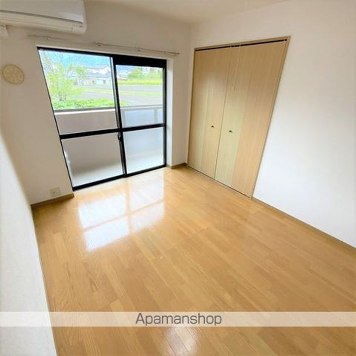 スペースアークヒル206の居間