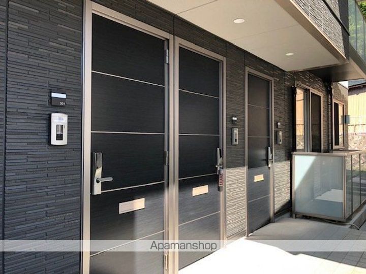 ファミールアベイⅡの外観