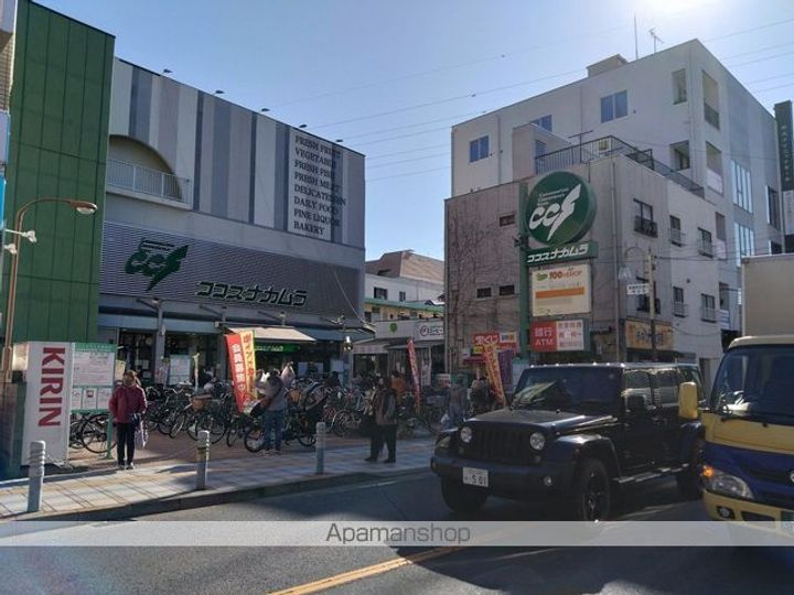 リリックコート梅田の周辺