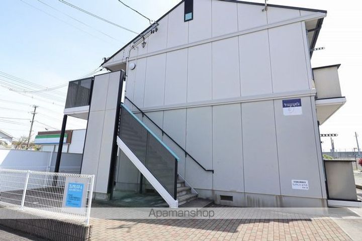 福島県郡山市小原田5丁目の賃貸アパートの外観