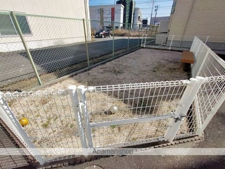 岡山県岡山市北区平野の賃貸アパートの内装