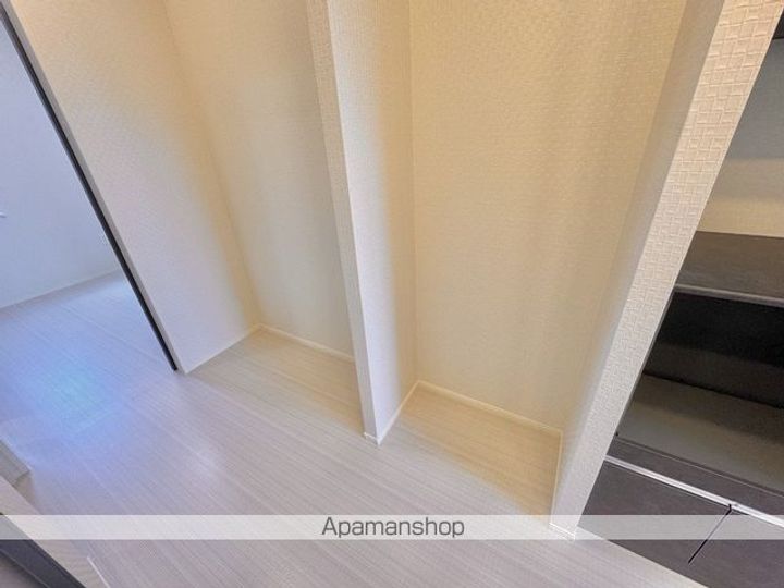 滋賀県東近江市小脇町の賃貸アパートの内装