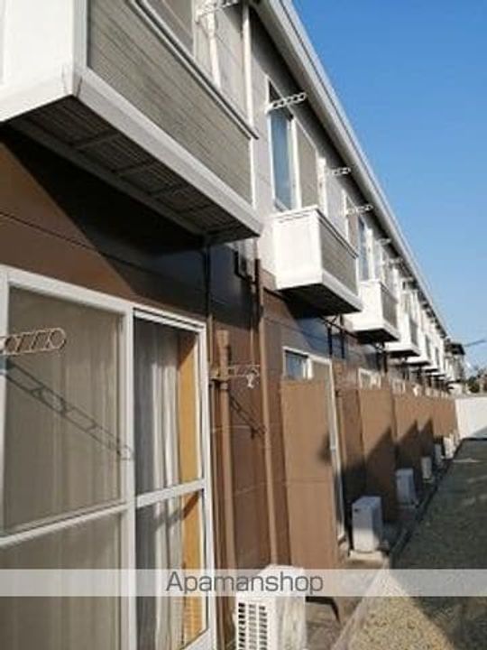 レオパレスヴィルヌーブ205の外観