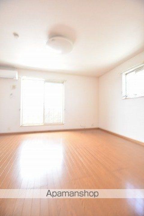 サンフラワーあたごの居間