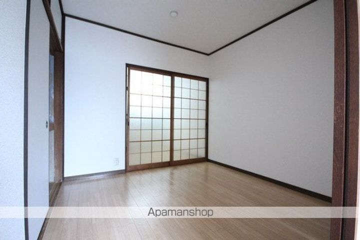 豊中コーポラスの居間