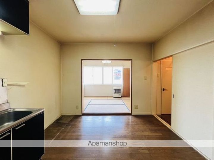 シーサイド七重浜B棟202の内装